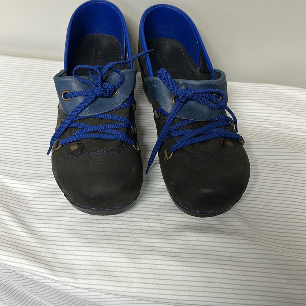 Sanita Black and Blue Lace-Up Clogs